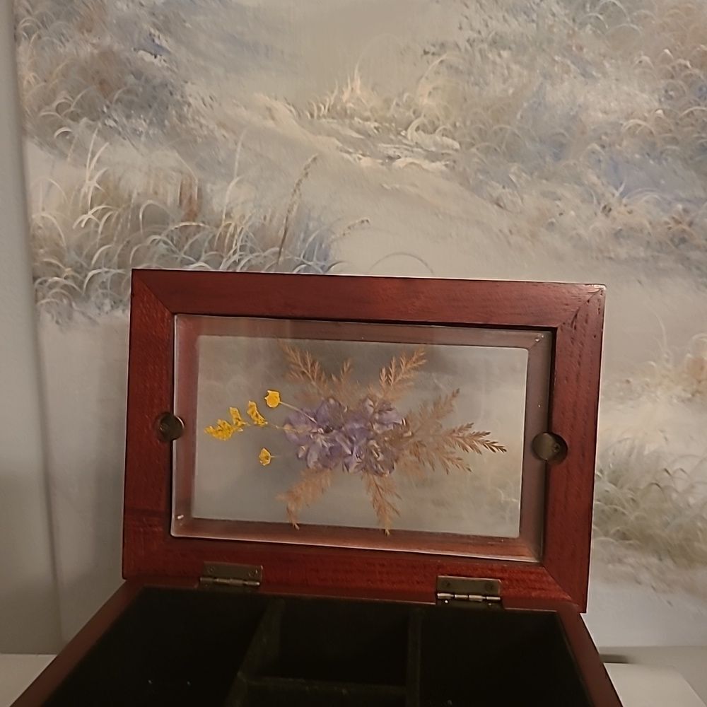 Jewelry Box  - Picture 6 of 8